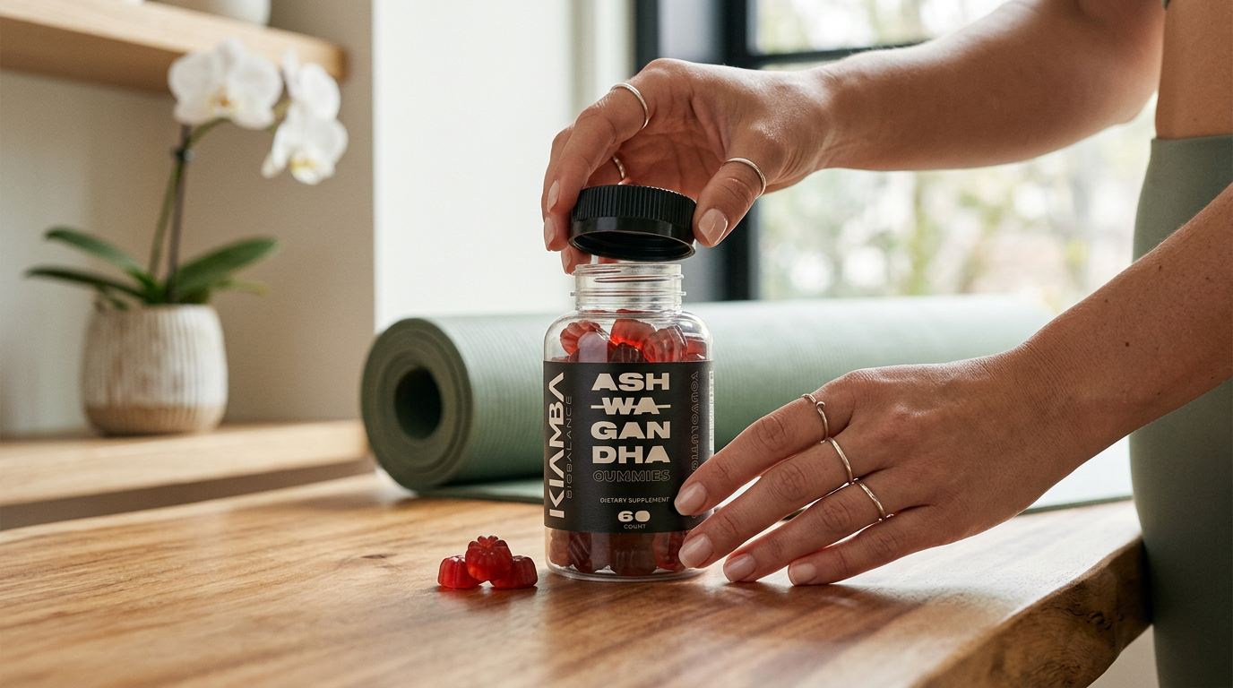 Kiamba ashwagandha gummies in a glass dish